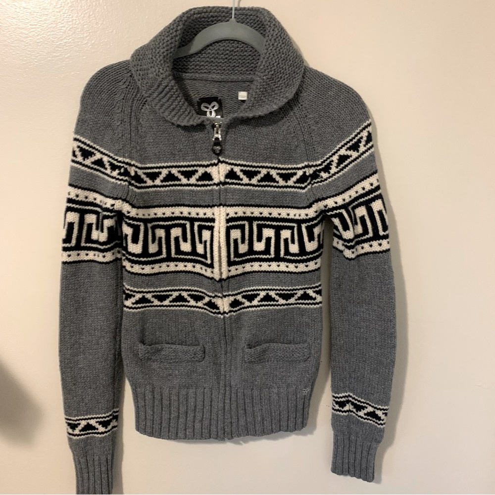 TNA Aritzia 100% Lambswool Cottage Grey Knit Cottage Sweater Cardigan Sz Medium